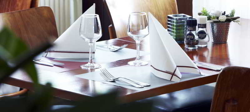 Campanile Hotel & Restaurant Arnhem - زيفينار المظهر الخارجي الصورة
