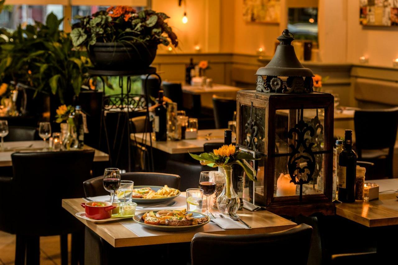 Campanile Hotel & Restaurant Arnhem - زيفينار المظهر الخارجي الصورة
